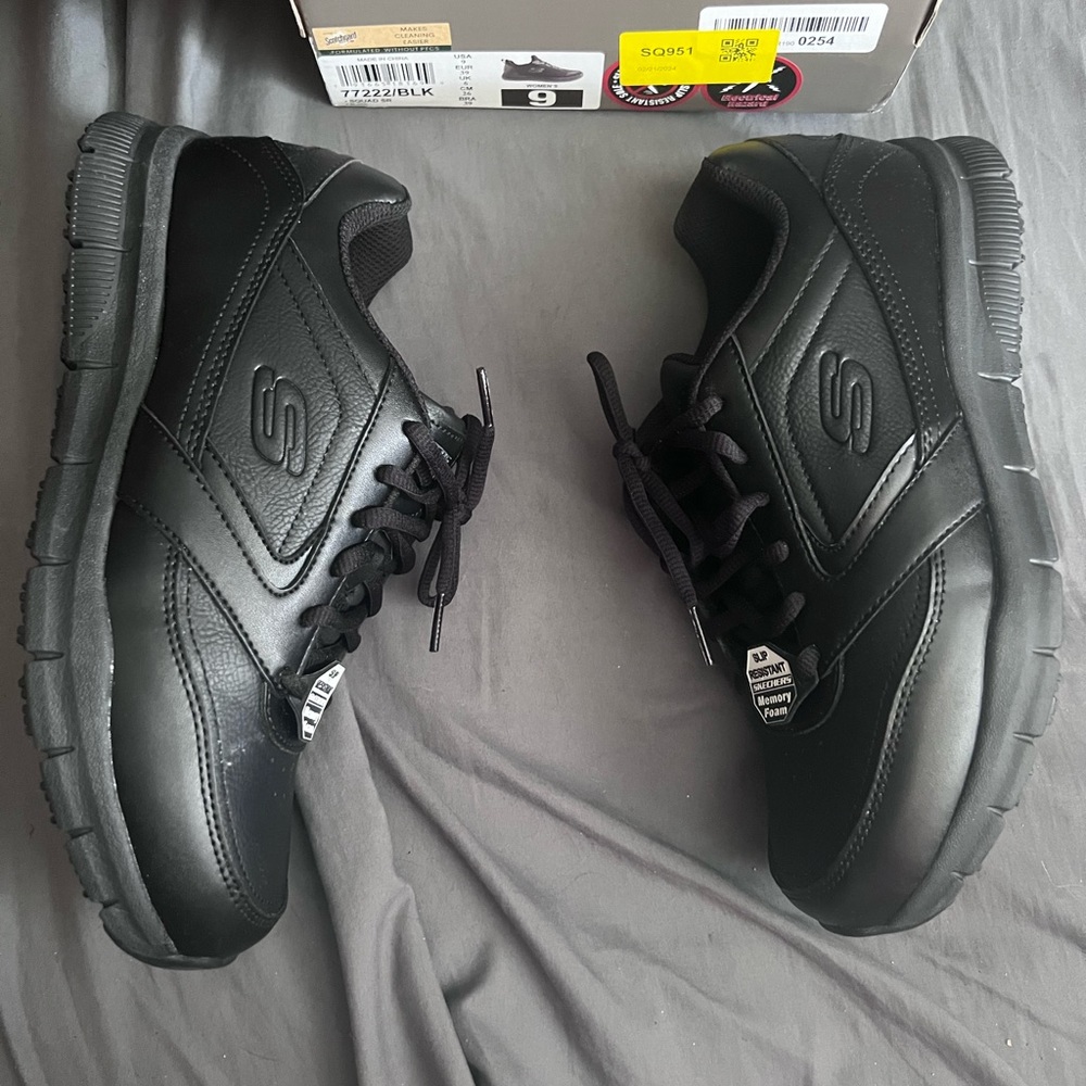 Skechers Work Slip Resistant Black Shoes 9